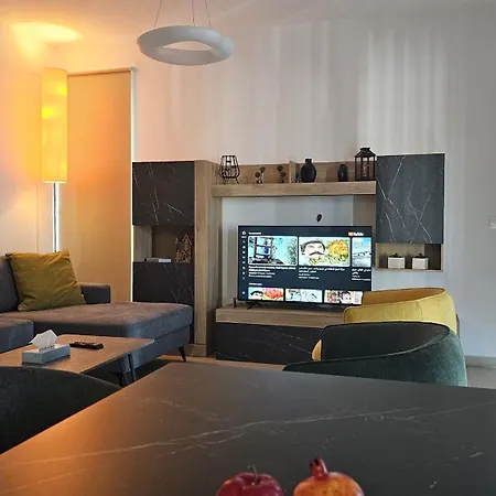 Apartment Diamond Larnaca